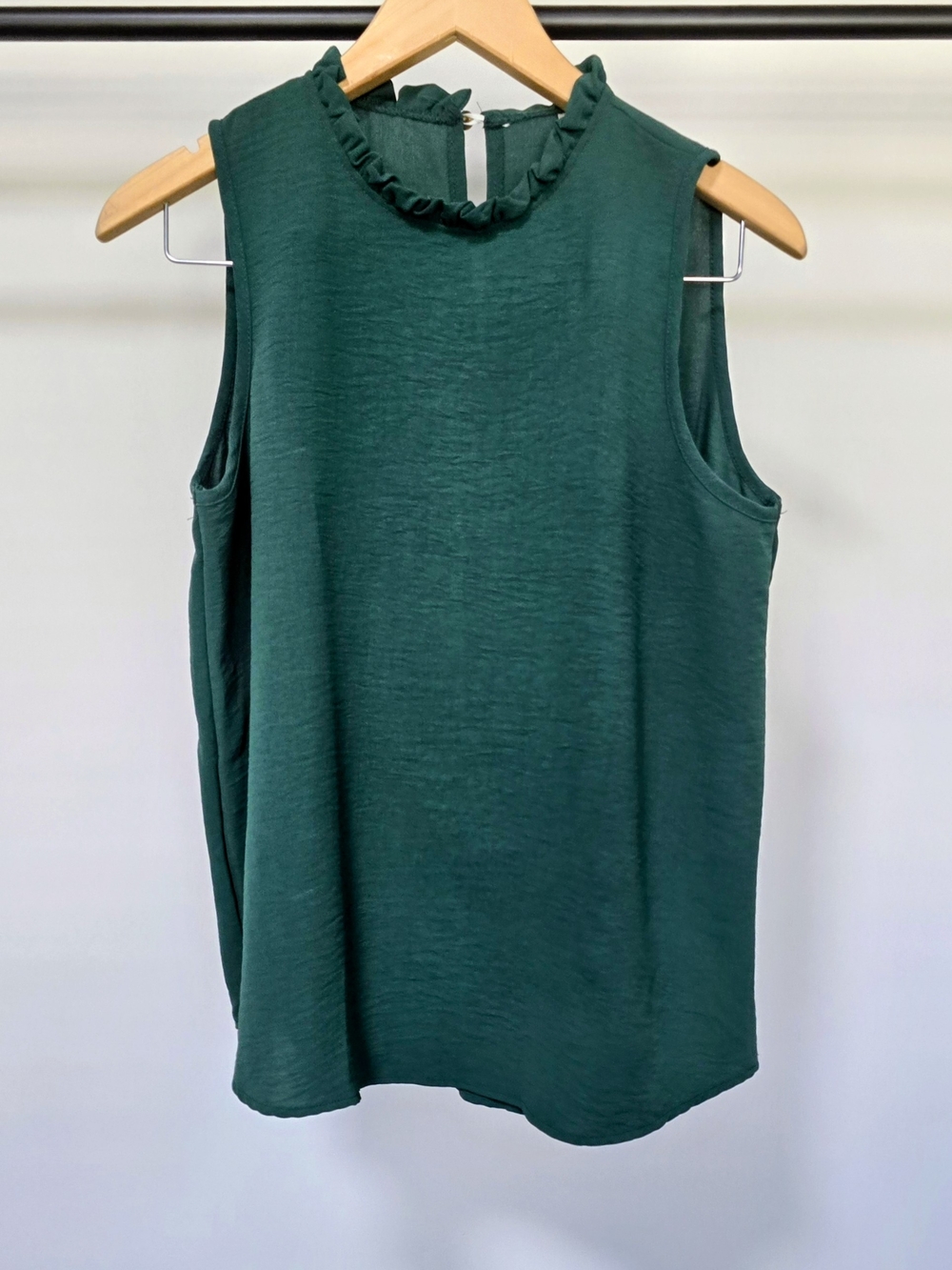 MTS Forest Green Ruffle-Neck Sleeveless Camisole
